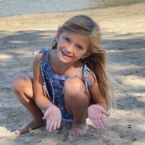 Meet your Posher, Wendy